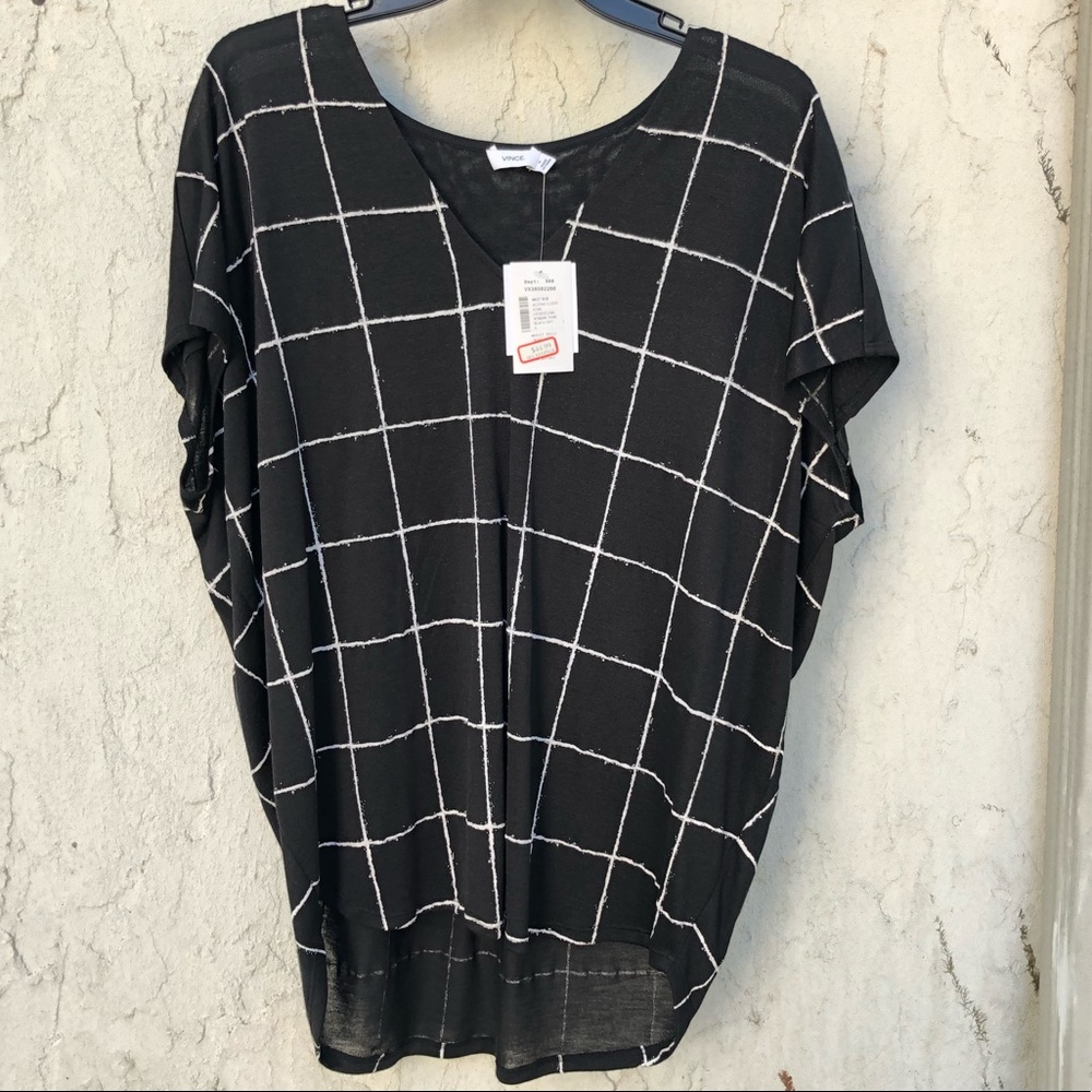 Chic top with slimming silhouette